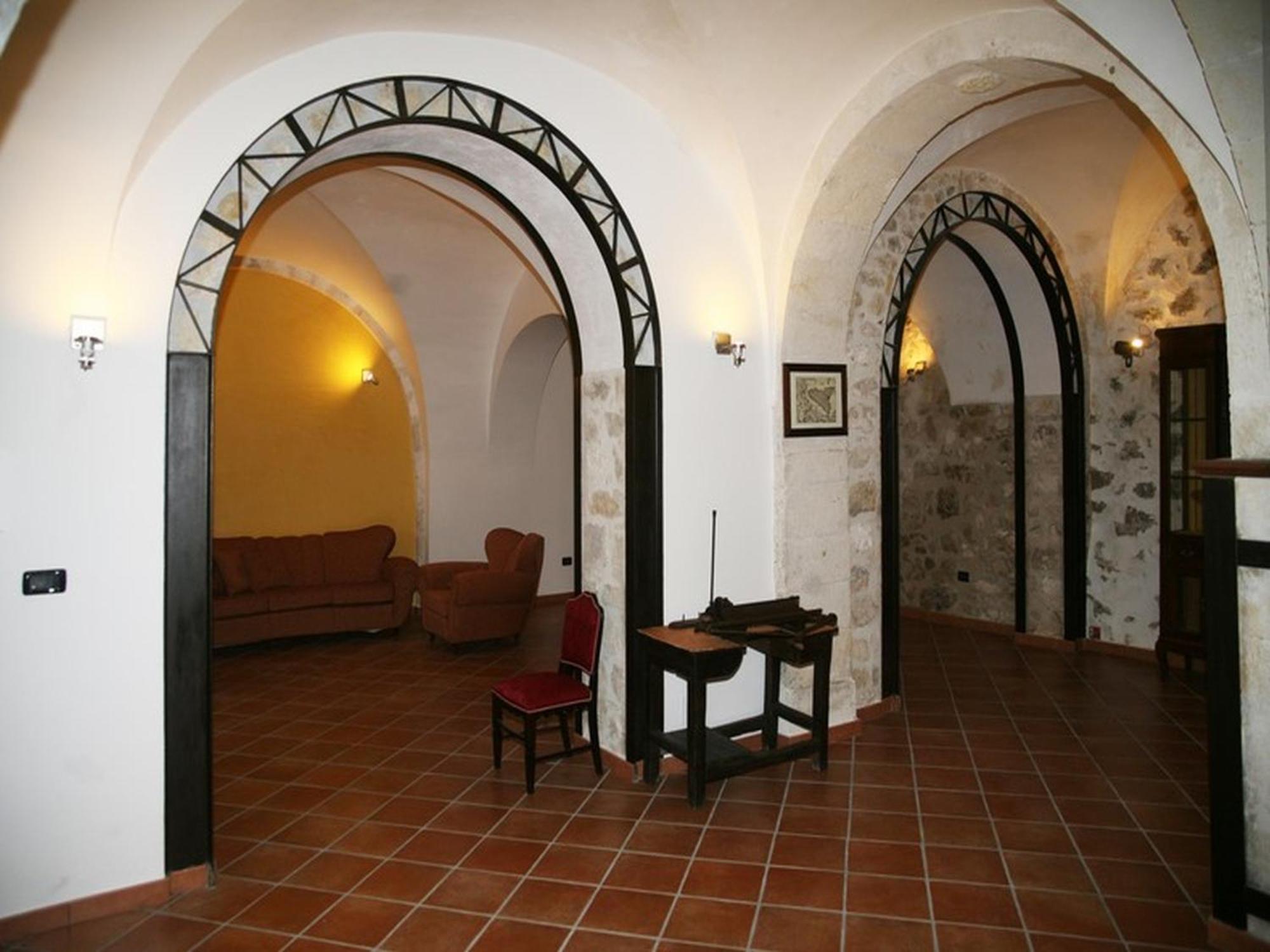 Bed And Breakfast Sotto Le Stelle Caltabellotta Exterior photo
