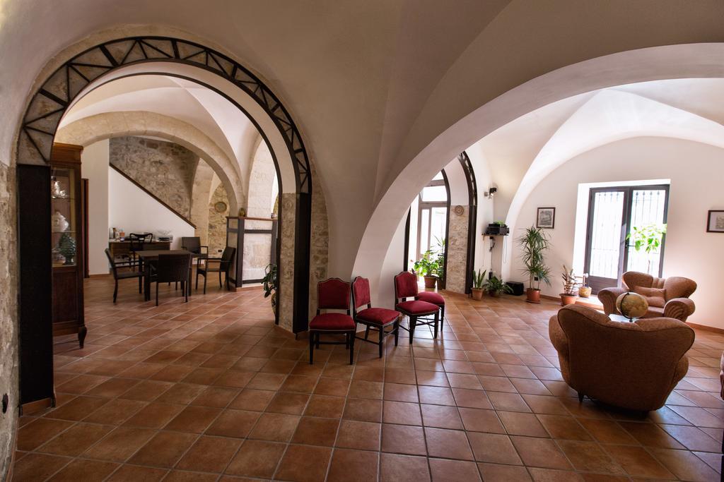 Bed And Breakfast Sotto Le Stelle Caltabellotta Exterior photo