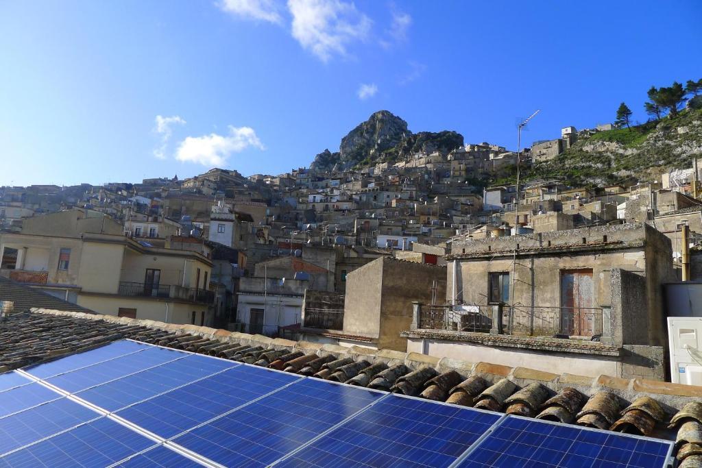 Bed And Breakfast Sotto Le Stelle Caltabellotta Exterior photo